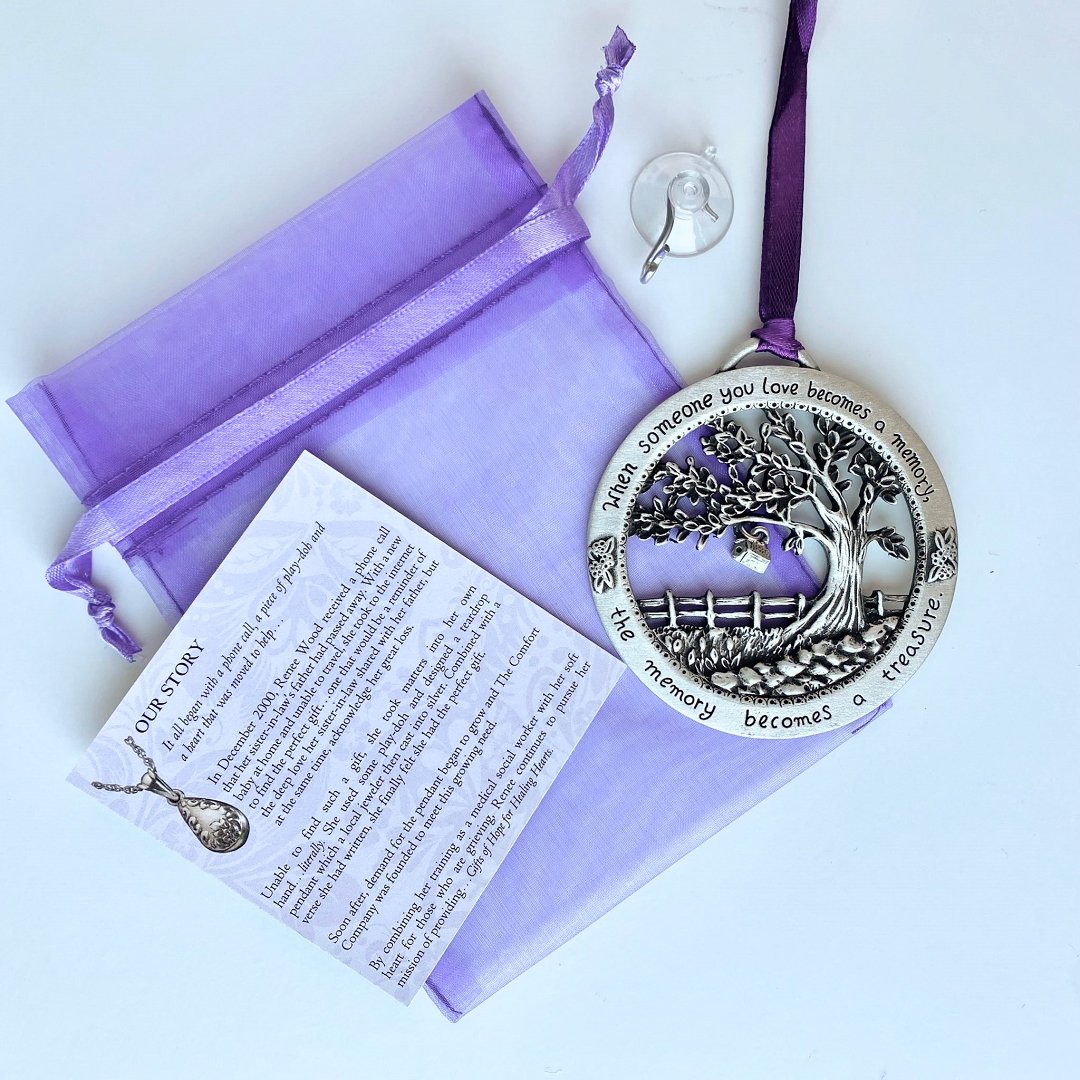 Memorial Ornament | When Someone You Love Becomes a Memory - The Comfort Company